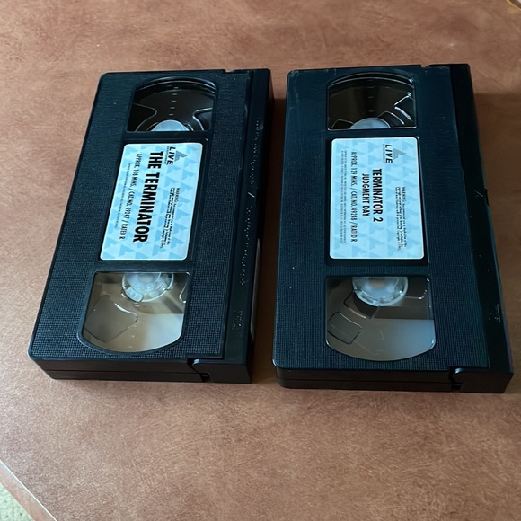 The Terminator Collection VHS 1995, 2-Tape Set - Arnold Schwarzenegger - Picture 4 of 4